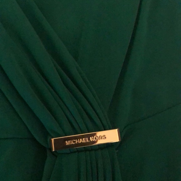 Dress - Picture 3 of 5